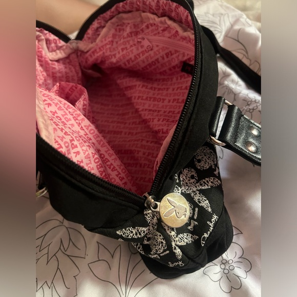 PLAYBOY BUNNY VINTAGE Y2K PLAYBOY BUNNY PURSE / Shoulder bag VERY RARE BAG - Picture 4 of 17